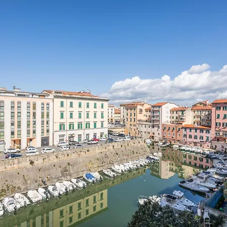 Casa Lisca By Pleiades *